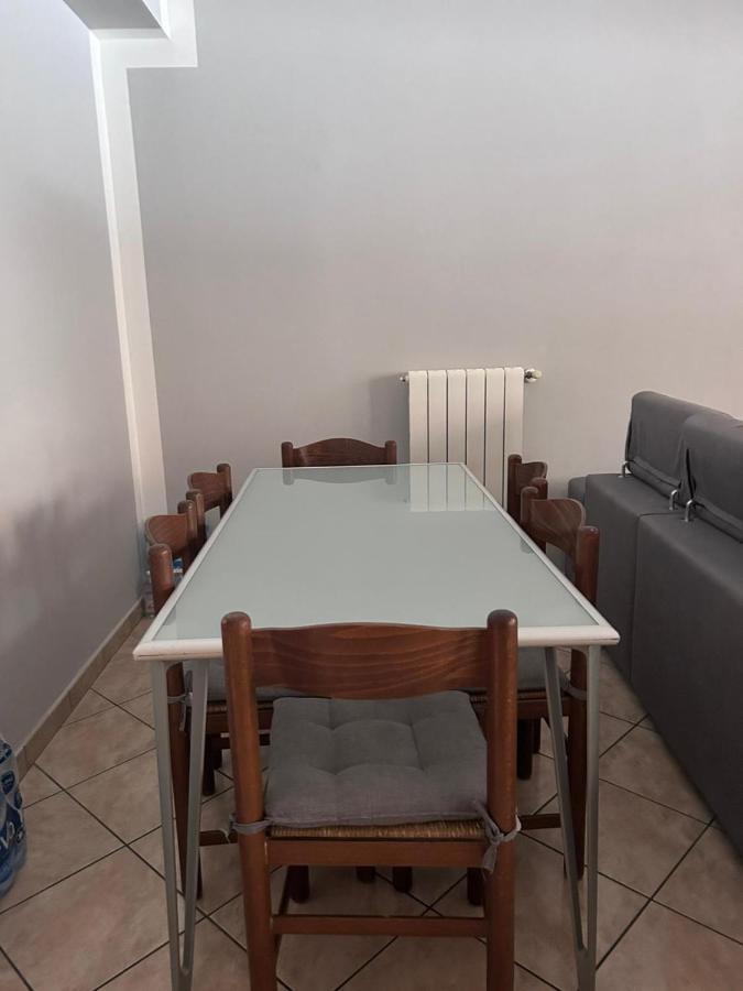 Otto Marzo Apartment Finale Ligure Exterior foto
